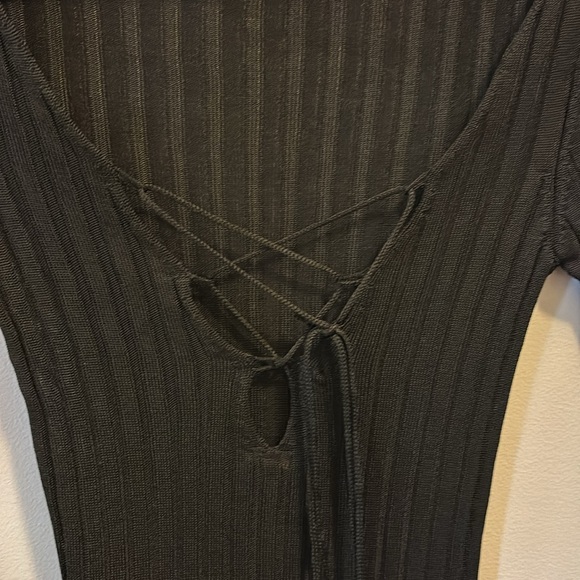 Free People Ribbed long sleeve Tie back sweater. NWOT. Black - Picture 5 of 5